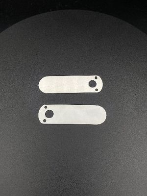 Plat de estampillage de valve d'accessoires adapté aux besoins du client par usine d'acier inoxydable