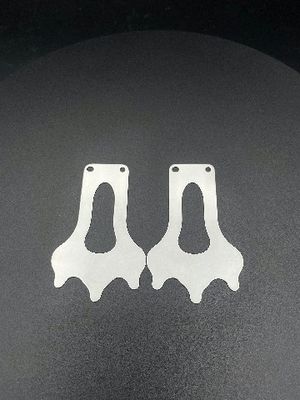 Pièces d'emboutissage de métal en acier inoxydable personnalisées Plaque de soupape