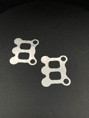 Traitement et fabrication adaptés aux besoins du client de plat de valve emboutissant le plat de valve de services
