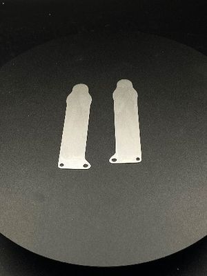 L'OEM a adapté des produits aux besoins du client fabriquant le plat de estampillage de valve de pièces d'acier inoxydable