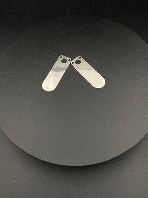 Adaptez les pièces aux besoins du client de estampillage d'acier inoxydable selon les dessins et le plat de valve témoins