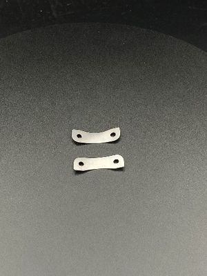 La haute pression argentée adaptée aux besoins du client de plat de valve de compresseur en métal résistent