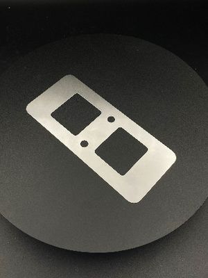L'estampillage des véhicules à moteur adapté aux besoins du client partie la norme de la tolérance BS de 0.01mm