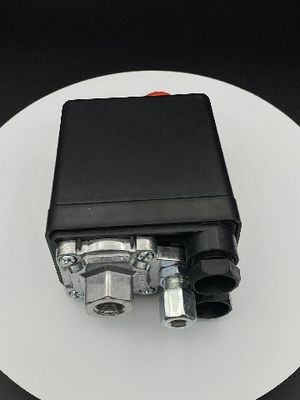 Métal ISO9001 standard emboutissant des pièces pour l'électronique automobile