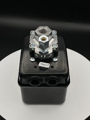 En étirant le matériel emboutissant des pièces la petite taille de pièces de tôle